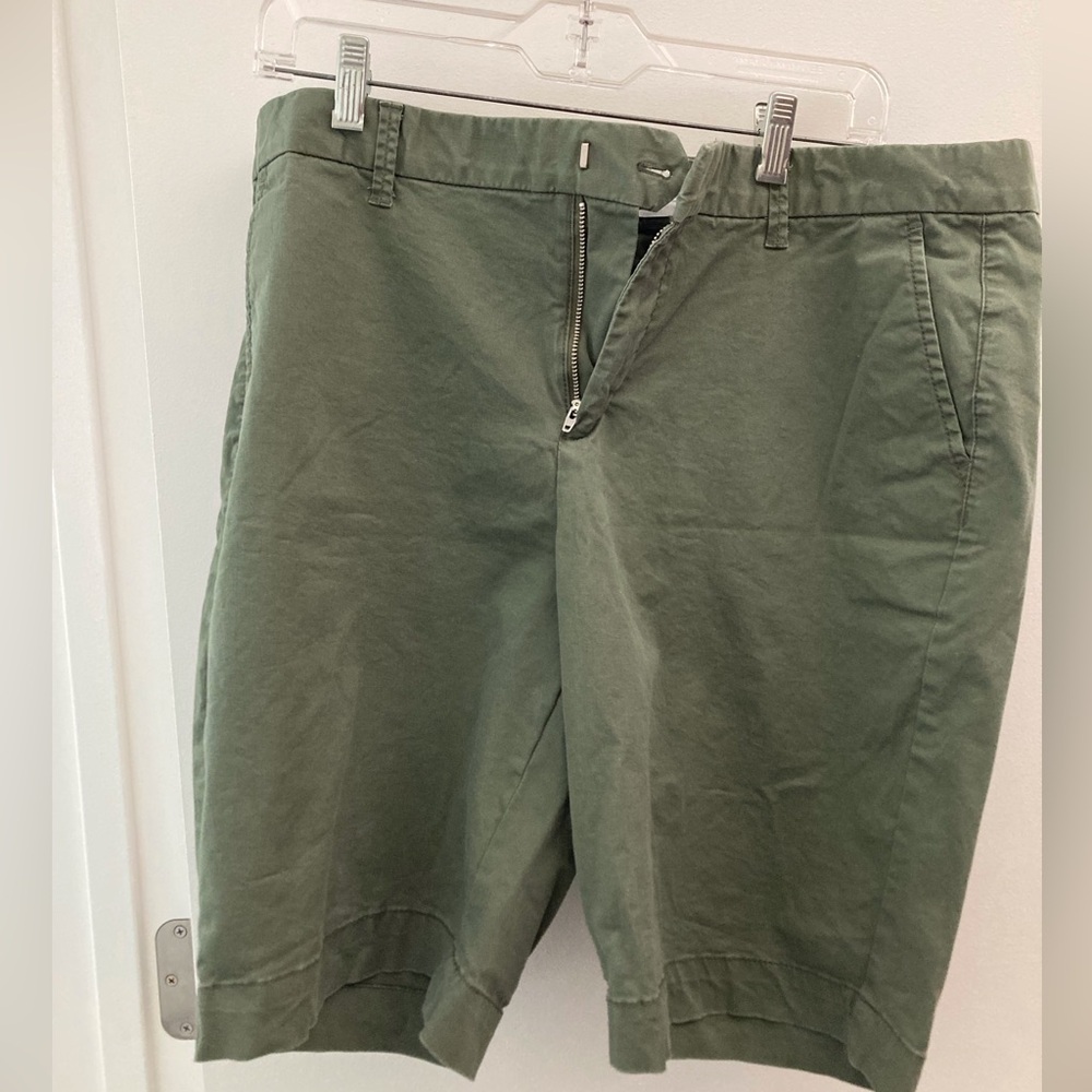 Women’s Green Bermuda 9" Shorts